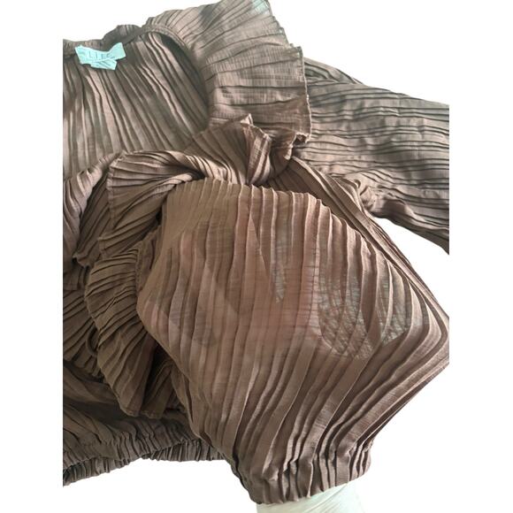 L.I.F.E LOVE IS FOR ETERNITY BILLOWY BOHO BLOUSE SIZE LARGE NWOT - Picture 6 of 7